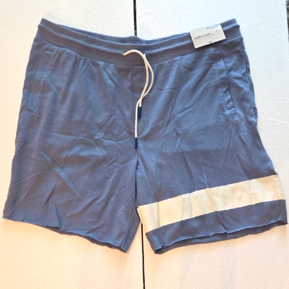 Arizona Jeans Co.Blue and White Athletic Jogger Shorts Mens Sz XXL NWT - Picture 1 of 5